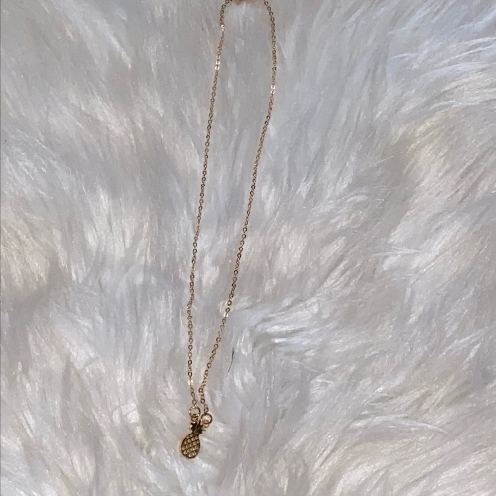 New statement necklace - Picture 2 of 6